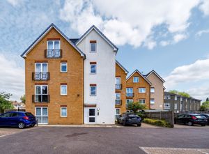 Front of flats- click for photo gallery